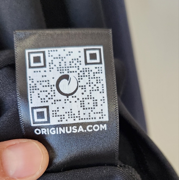 Origin Black Long Sleeve Tee Crew Neck - Picture 4 of 5